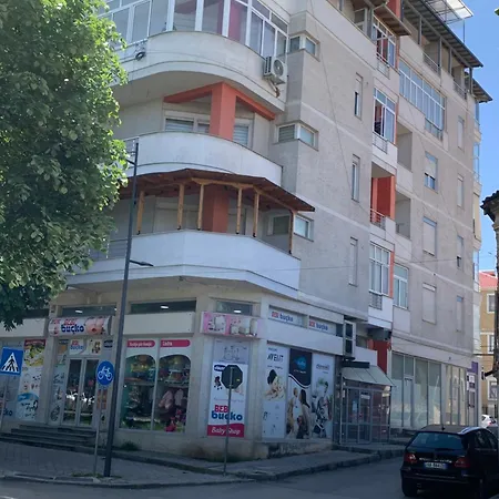 Downtown Apartment *