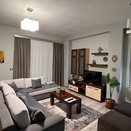 Downtown Apartment Korce